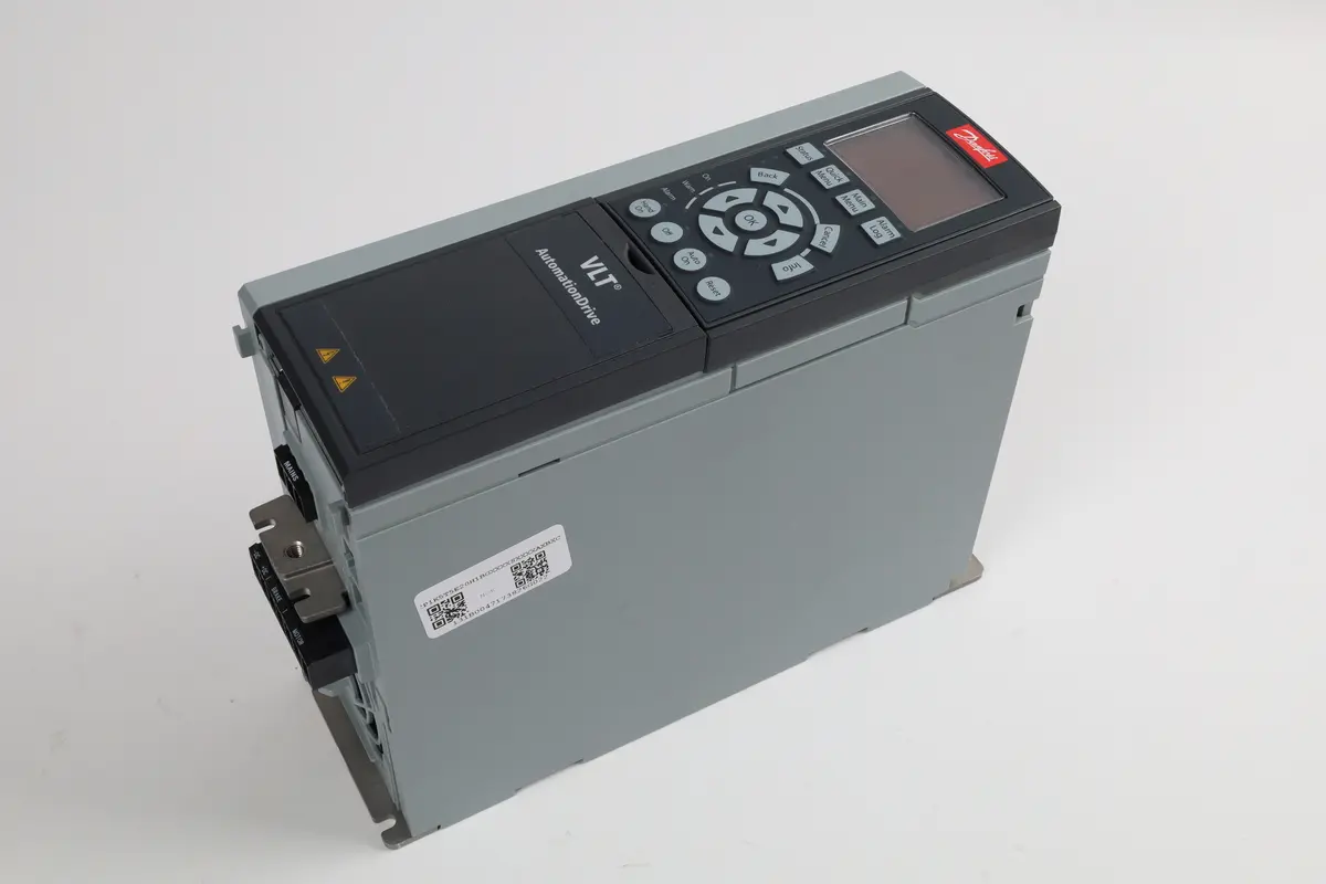 Produktfoto 1 von FC-302P1K5T5E20H1BGXXXXSXXXXAXBXCXXXXDX