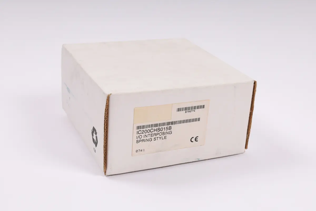 Produktfoto 1 von IC200CHS015B