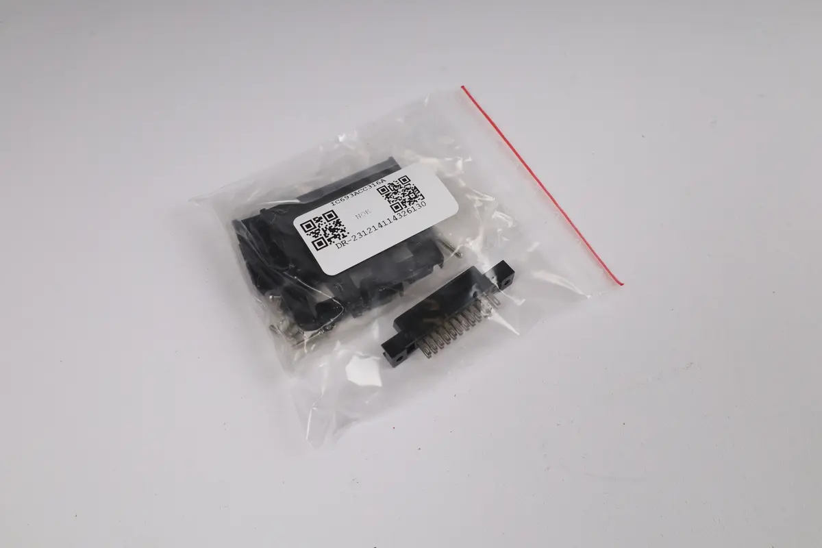Produktfoto 1 von IC693ACC316A