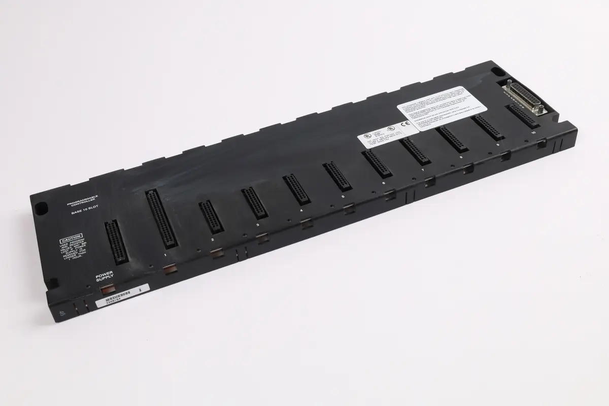 Produktfoto 1 von IC693CHS391J