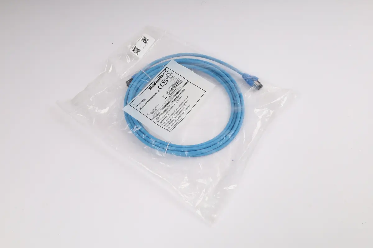 Produktfoto 1 von IE-C6FP8LB0030M40M40-B