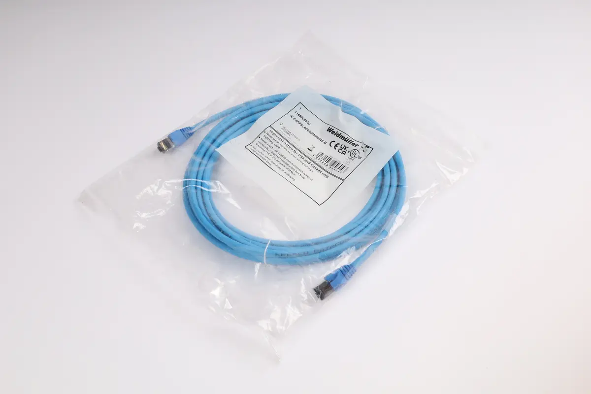 Produktfoto 1 von IE-C6FP8LB0050M40M40-B