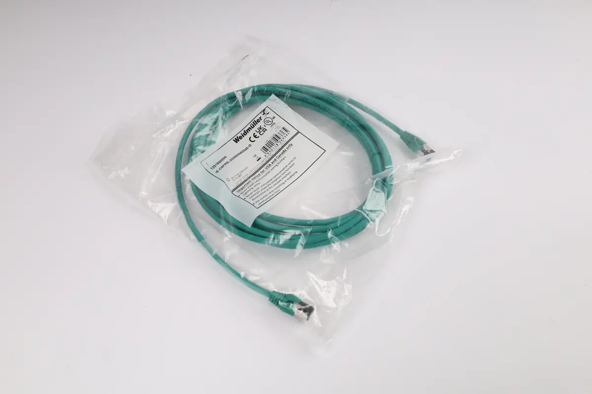 IE-C6FP8LG0050M40M40-G