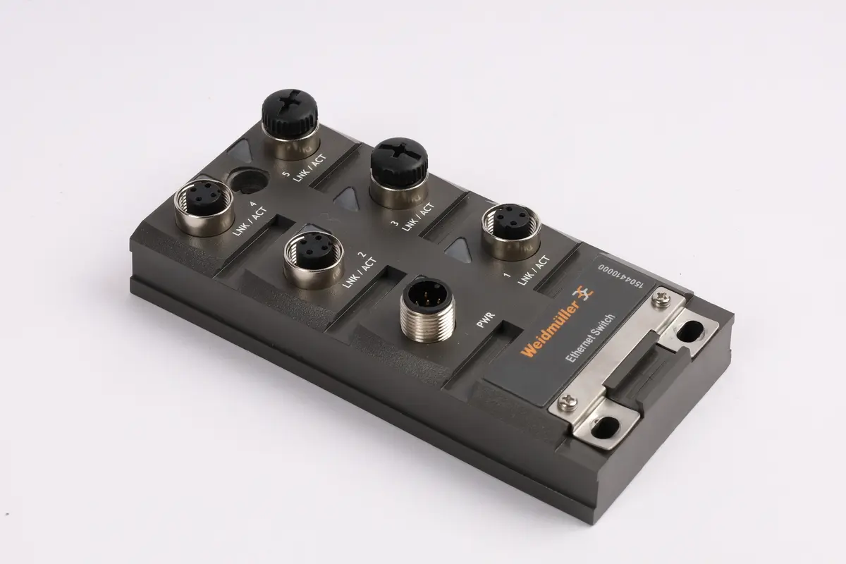 Produktfoto 1 von IE-SW-IP67-5M12