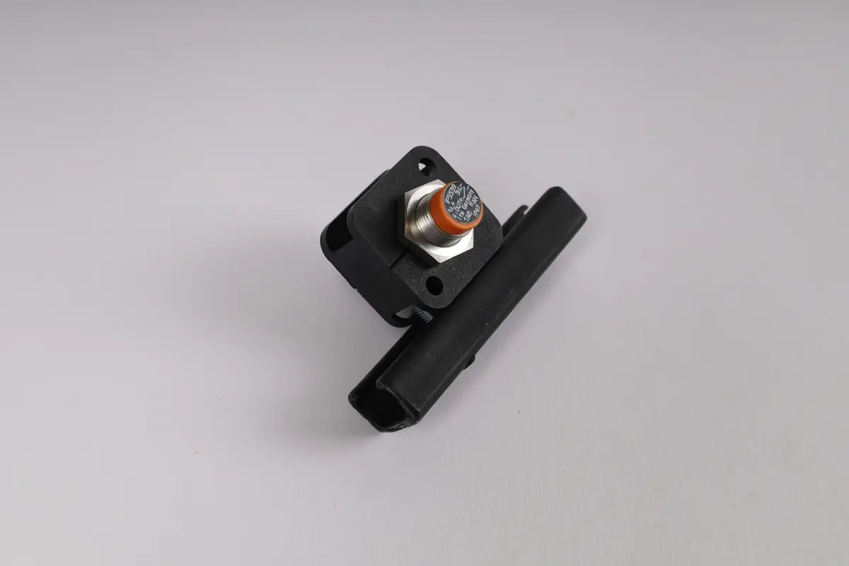 Produktfoto 1 von IFB3004-BPKGUS-100-DPS