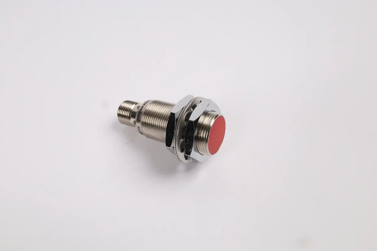 Produktfoto 1 von ISS 218MM4NO-8E0-S12