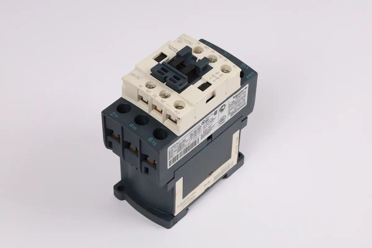 Produktfoto 1 von LC1D32BD
