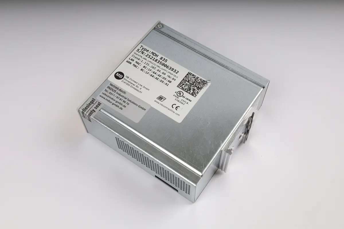 MDH 835
