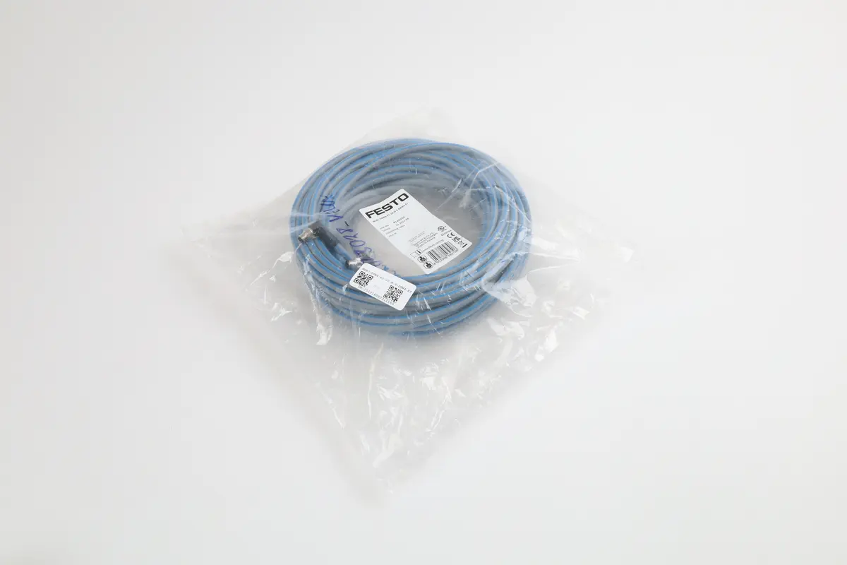 Produktfoto 1 von NEBC-D8W4-ES-20-N-S-D8W4-ET