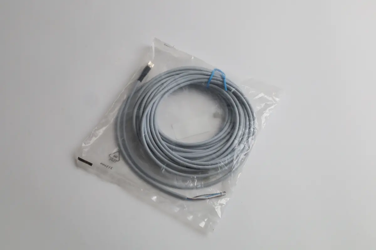 Produktfoto 1 von NEBU-M8G4-K-10-LE4