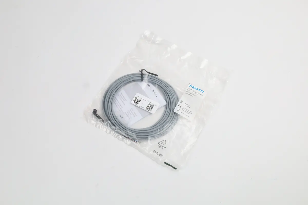 Produktfoto 1 von SMT-8M-A-NS-24V-E-50-OE