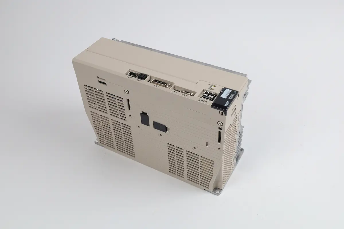 Produktfoto 1 von SGDV-8R4D11A