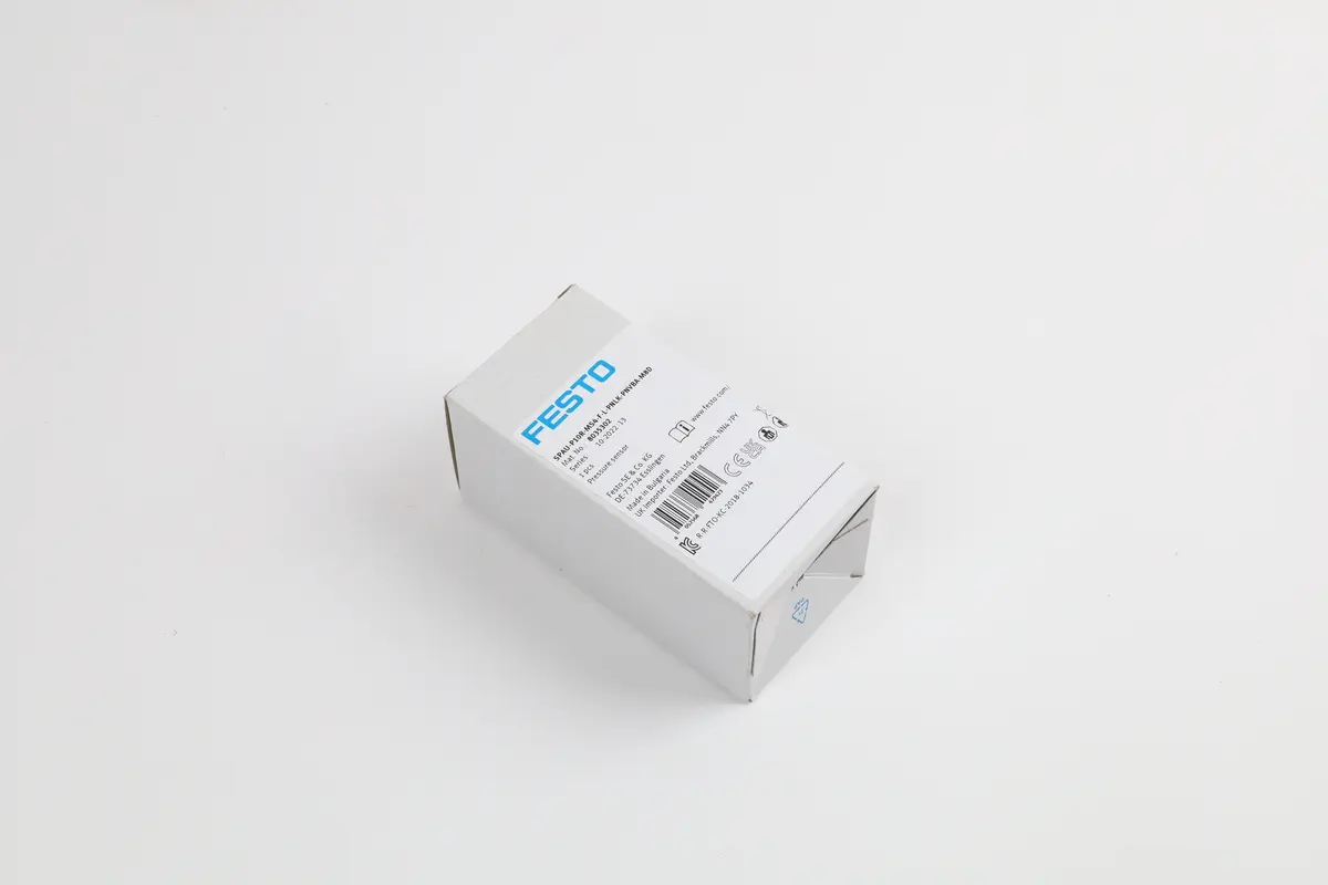 Produktfoto 1 von SPAU-P10R-MS4-F-L-PNLK-PNVBA-M8D