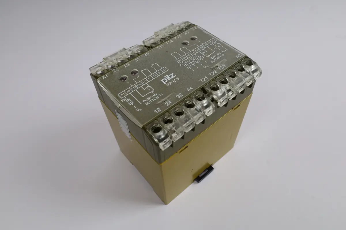 Produktfoto 1 von P2HZ5 24VDC 2S 2Ö