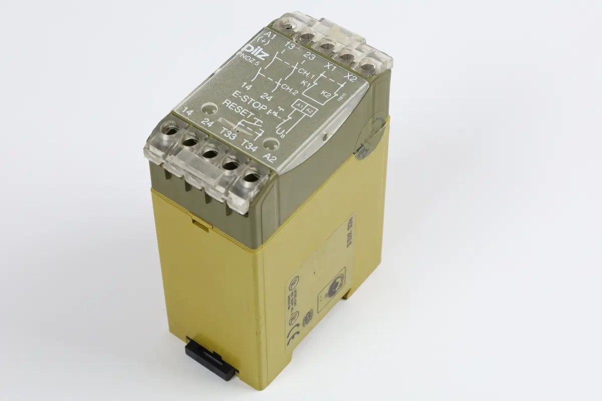 Produktfoto 1 von PNOZ5 24V DC 2S