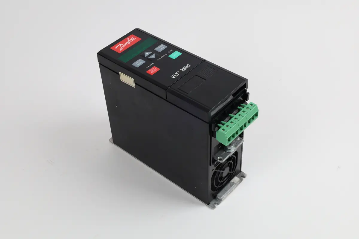 Produktfoto 1 von VLT2805PT4B20STR1DBF00A00C0
