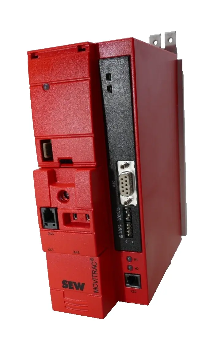 Produktfoto 1 von Sew Eurodrive MOVITRAC B Umrichter | MC07B0011-5A3-4-00/FSC11B/DFP21B