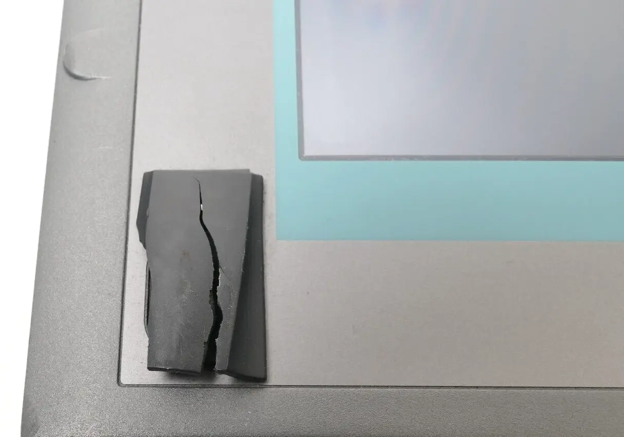 Siemens SIMATIC Panel PC Touch 19T 677B/C | ES:A02 | A5E02713398