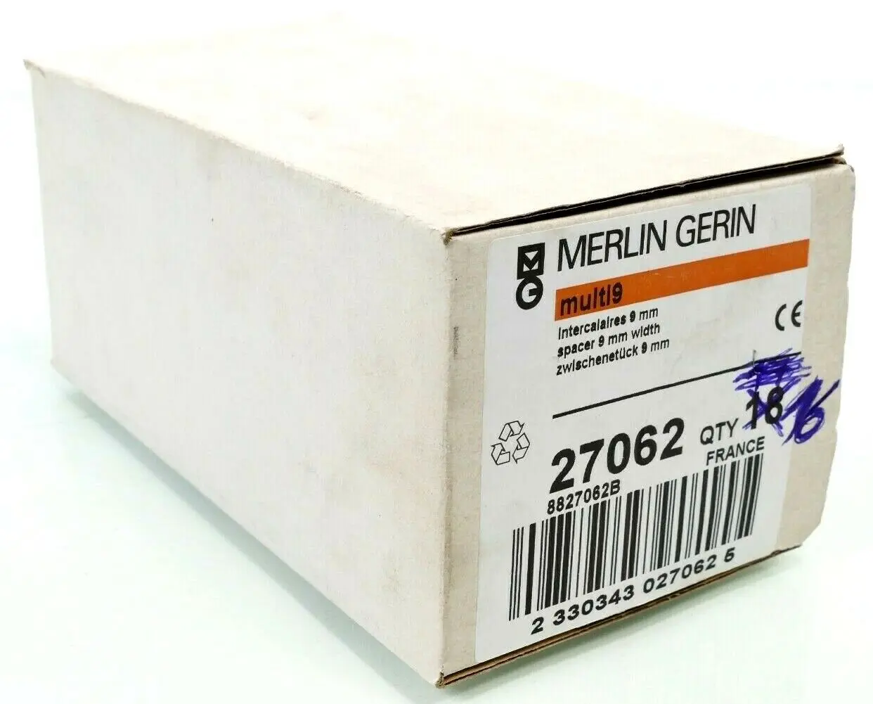 Produktfoto 1 von 16x Schneider Merlin Gerin multi9 Zwischenstück 9mm | 27062