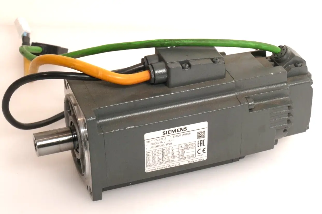 Produktfoto 1 von Siemens SIMOTICS S-1FL6 Servomotor 1FL6 044-2AF21-1AH1 | 1FL6044-2AF21-1AH1