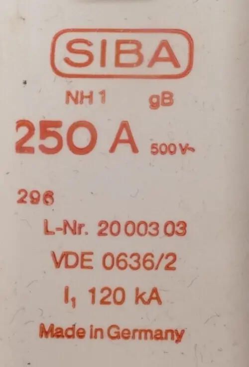 Produktfoto 1 von SIBA Sicherungseinsatz NH1 | 250A VDE 0636/2 | 2000303