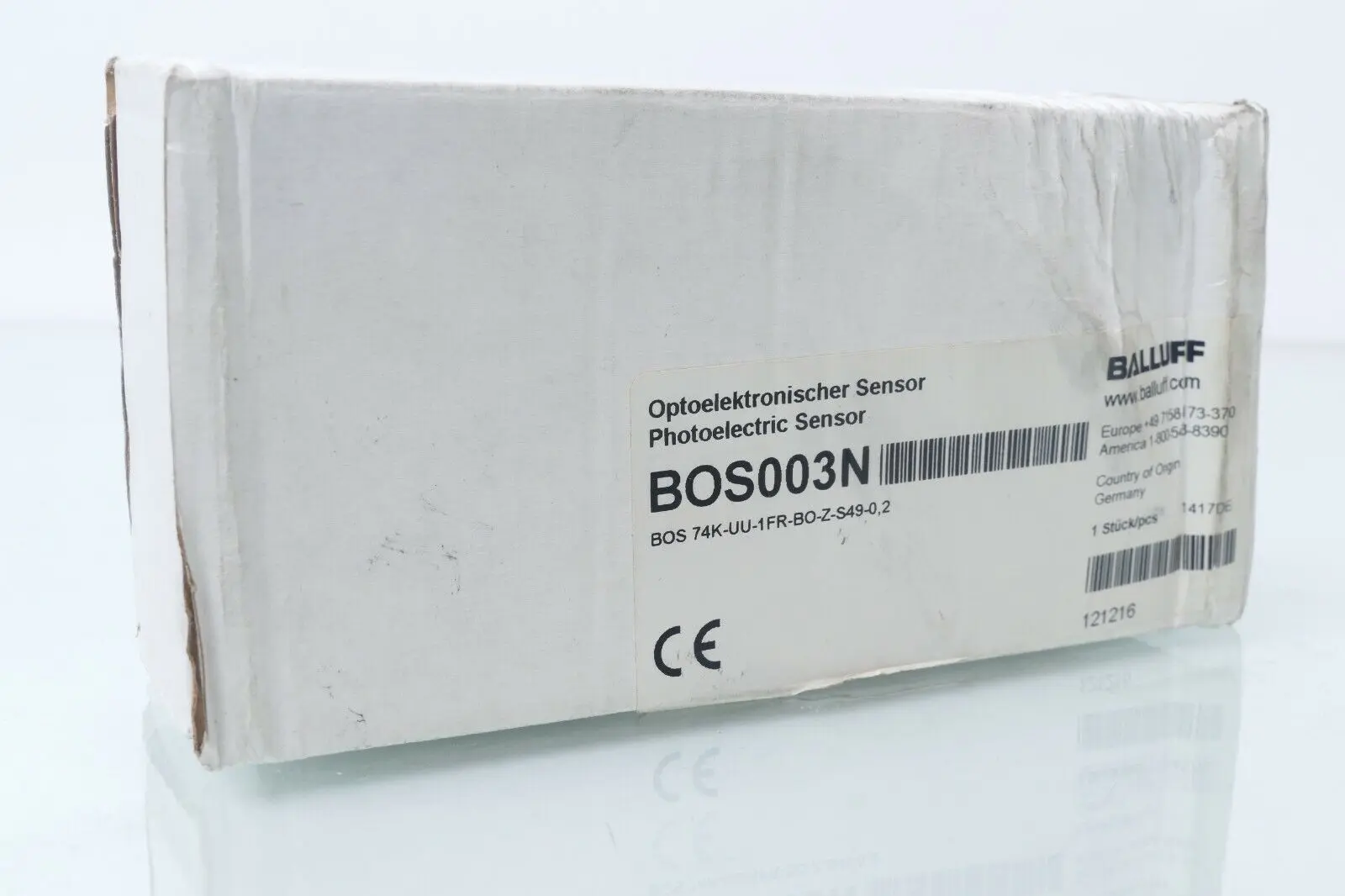 Balluff Optoelektronischer Sensor BOS 74K-UU-1FR-BO-Z-S49-0,2 | BOS003N