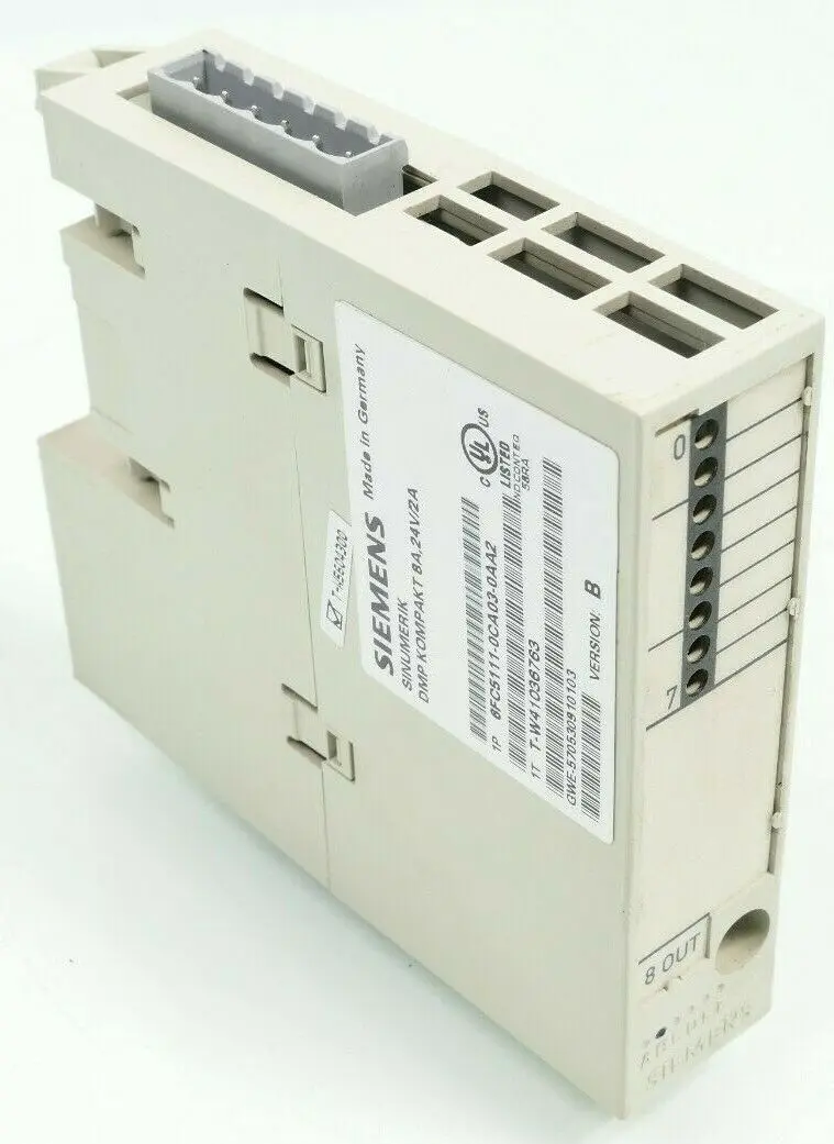 Produktfoto 1 von Siemens SINUMERIK DMP Kompakt 8A 24V/2A | V: B | 6FC5111-0CA03-0AA2