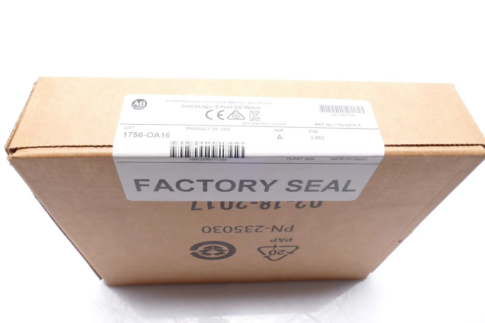 Produktfoto 1 von Allen-Bradley ControlLogix 16 Point D/O Module | Ser. A FW: 3.003 | 1756-OA16