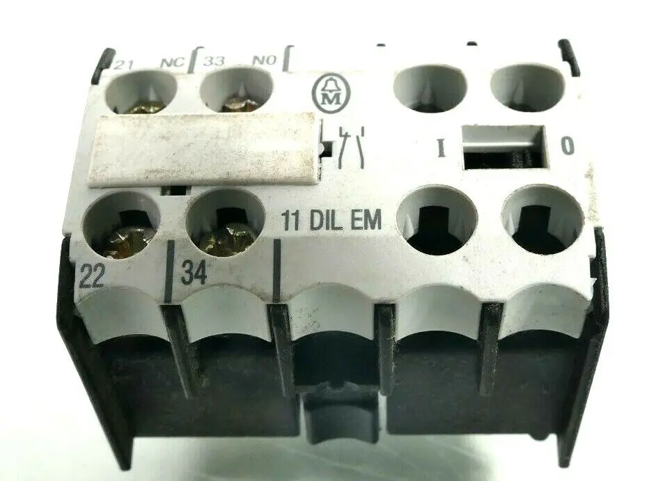Produktfoto 1 von 2x Moeller Hilfsschütz 11 DIL EM | 11DILEM