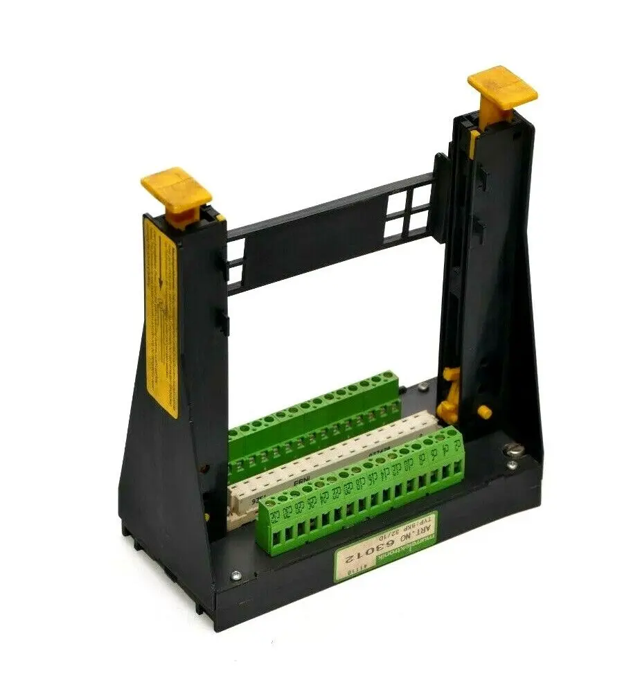 Produktfoto 1 von Murrelektronik 63012 Steckkartenträger für Europakarte Typ: SKP 32/1D