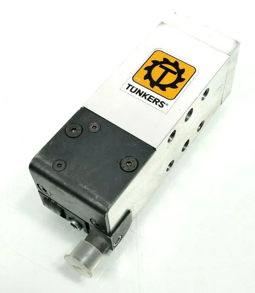 Produktfoto 1 von Tünkers | SZK 30 T12 20Hub + Pepperl + Fuchs | NBN2-F581-090S4-E8-V