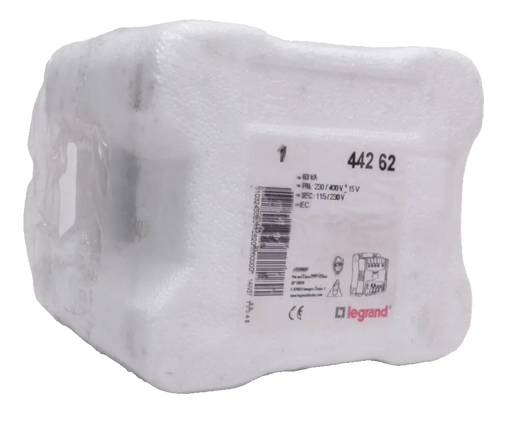Produktfoto 1 von legrand 44262 DIN Rail Transformator  63VA |230/400V+15V | 115/230V
