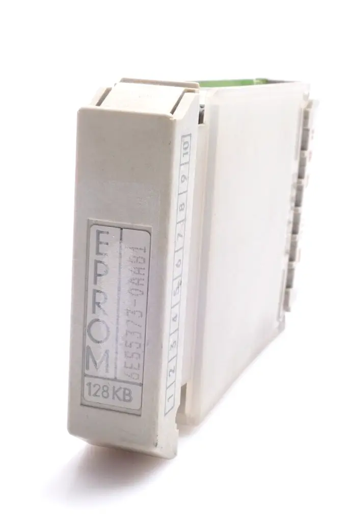 Produktfoto 1 von Siemens SIMATIC S5 EPROM 128KB | 6ES5 373-0AA81 | E:07 | 6ES5373-0AA81
