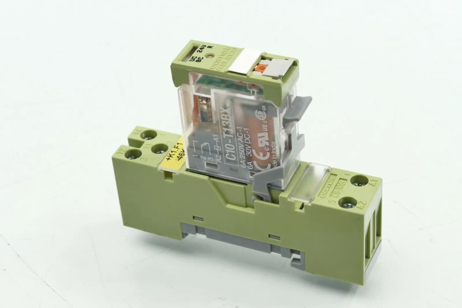 Produktfoto 1 von COMAT Releco CS-106 Relaissockel + Monostabiles Relais C10-T13BX