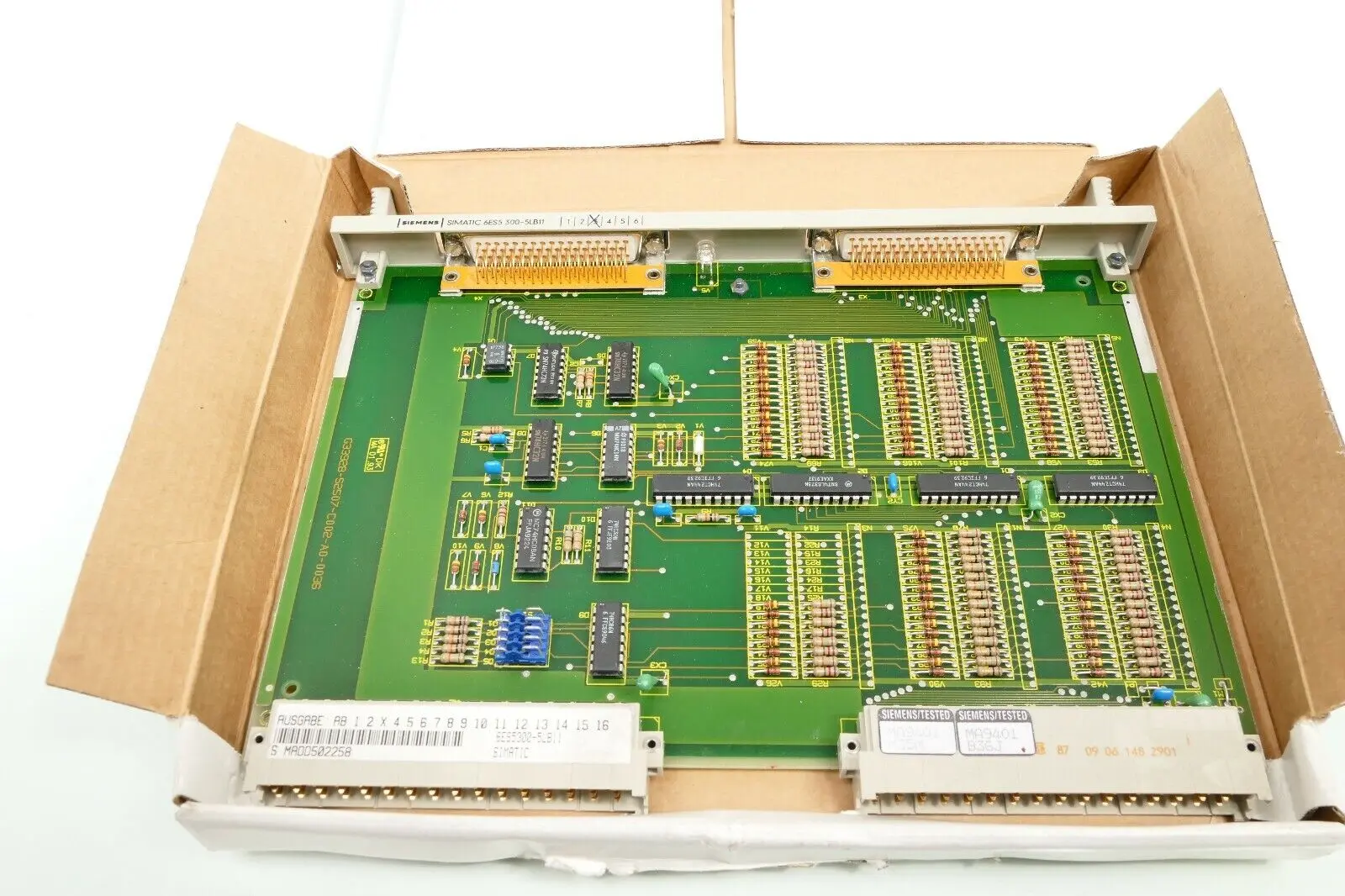 Produktfoto 1 von Siemens SIMATIC S5 | 6ES5300-5LB11 | 6ES5 300-5LB11