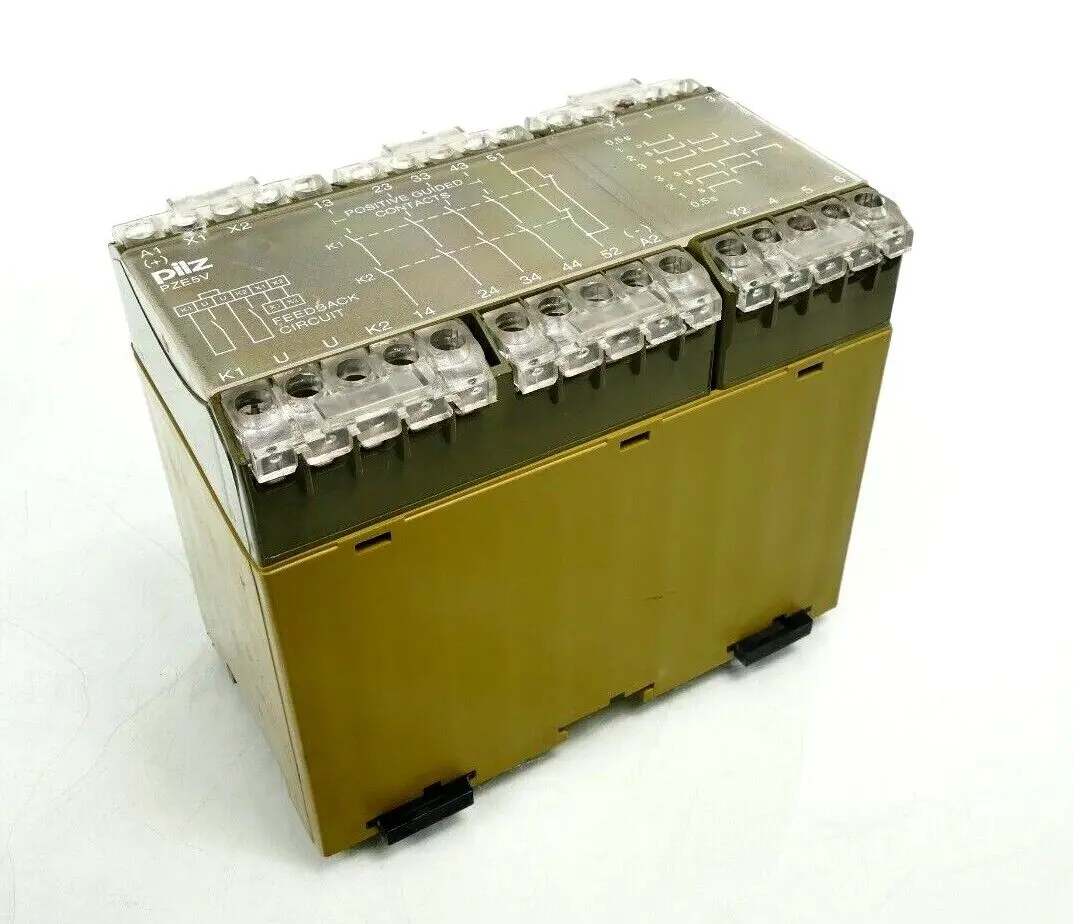 Produktfoto 1 von Pilz Sicherheitsrelais PZE 5V 3sec 4S / 1Ö | 474965