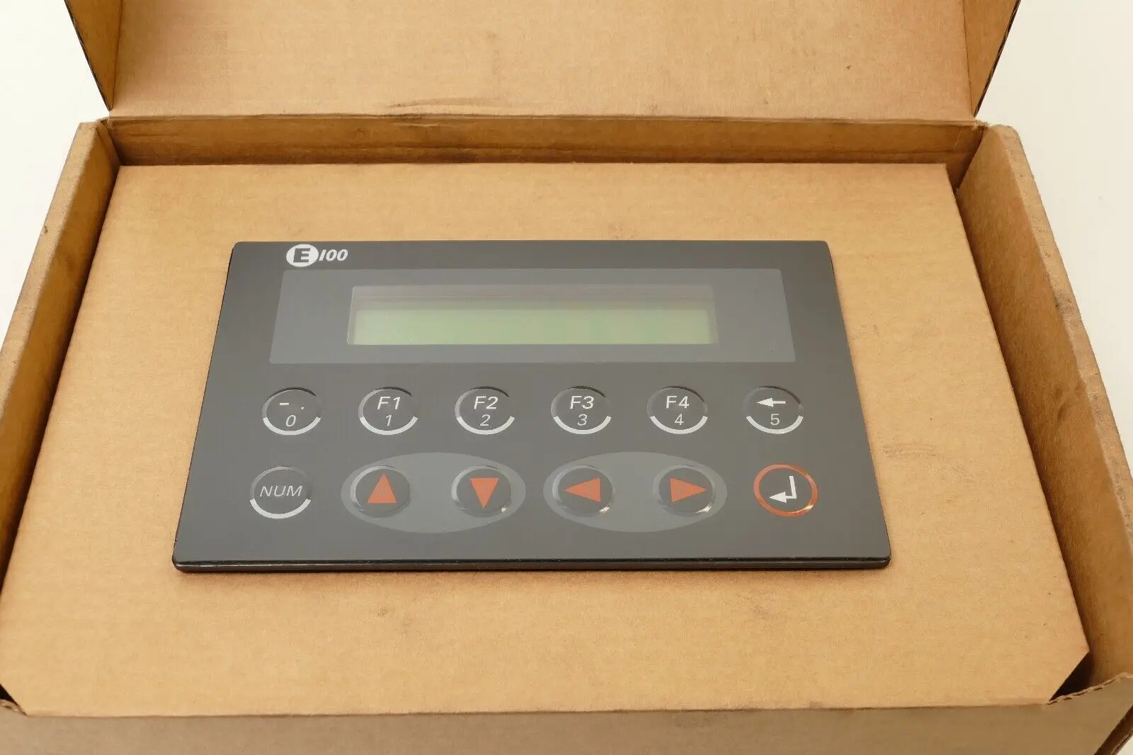Produktfoto 1 von Beijers Operator Interface E100 | Ver 4.01