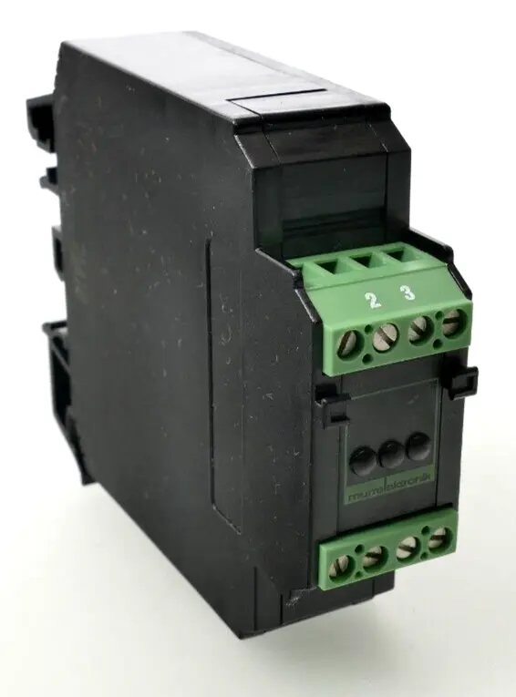 Produktfoto 1 von Murr Elektronik Motorentstörmodul 3x400VAC/10kW | 23051