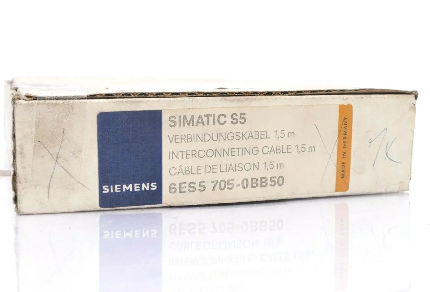 Produktfoto 1 von Siemens SIMATIC S5 Verbindungskabel 1,5m | 6ES5705-0BB50 | 6ES5 705-0BB50