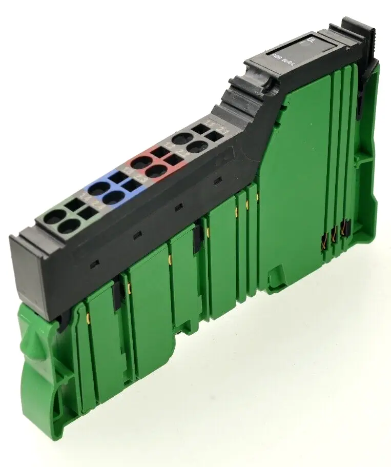 Produktfoto 1 von Phoenix Contact Einspeisemodul IB IL 24 PWR IN/R/L-0.8A-PAC | 2693020