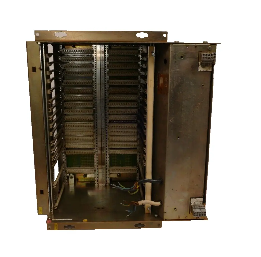 Produktfoto 1 von Siemens SIMATIC S5 Zentralgerät 6ES5 150-3SB51 | E:02 | 6ES5150-3SB51