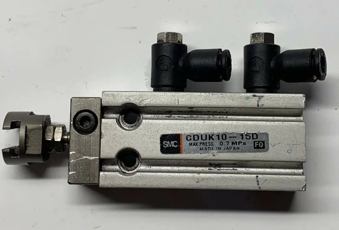 SMC Kompaktzylinder 0.7MPa CDUK 10-15D | CDUK10-15D