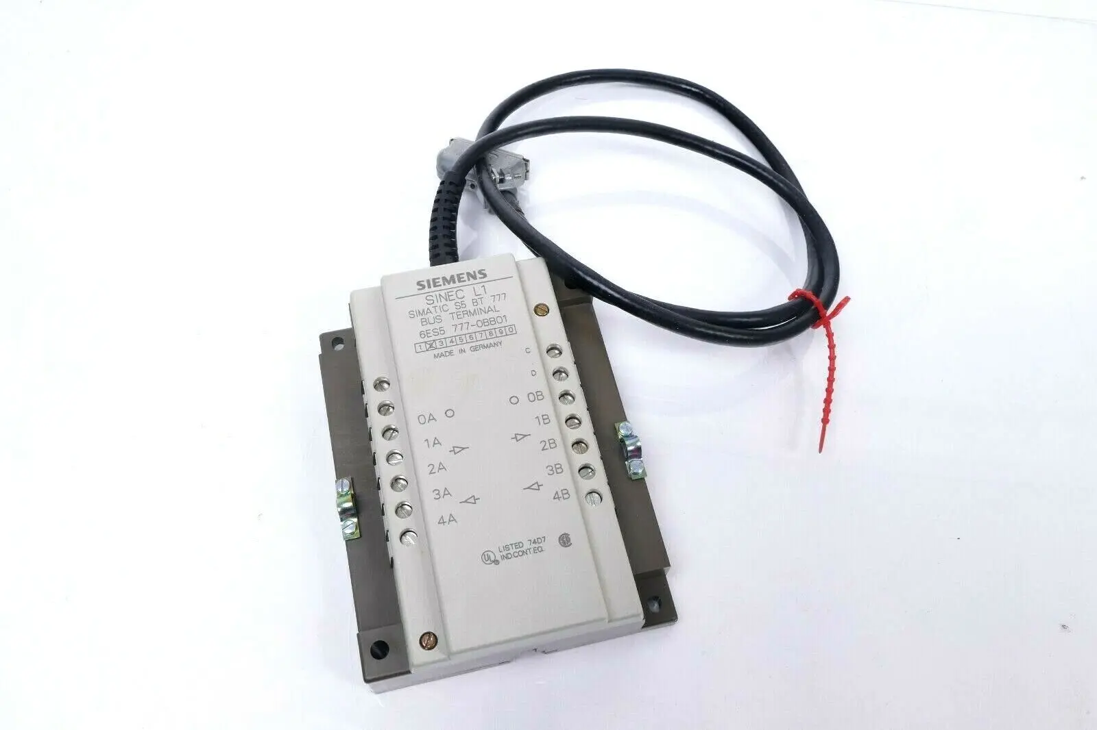 Produktfoto 1 von Siemens SINEC L1 SIMATIC S5 BT 777 Bus Terminal 6ES5 777-0BB01 | 6ES5777-0BB01