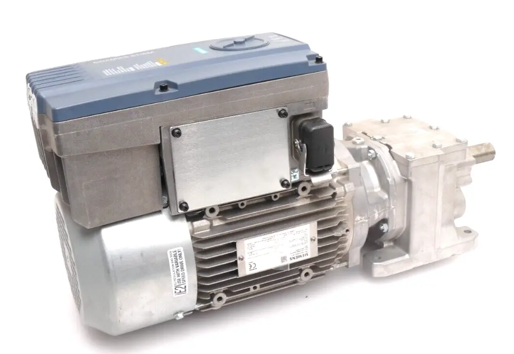 Produktfoto 1 von Siemens Motor 2KJ3102-1EM22-9AH1-Z + 6SL3544-0PB02-1FA0 V:08