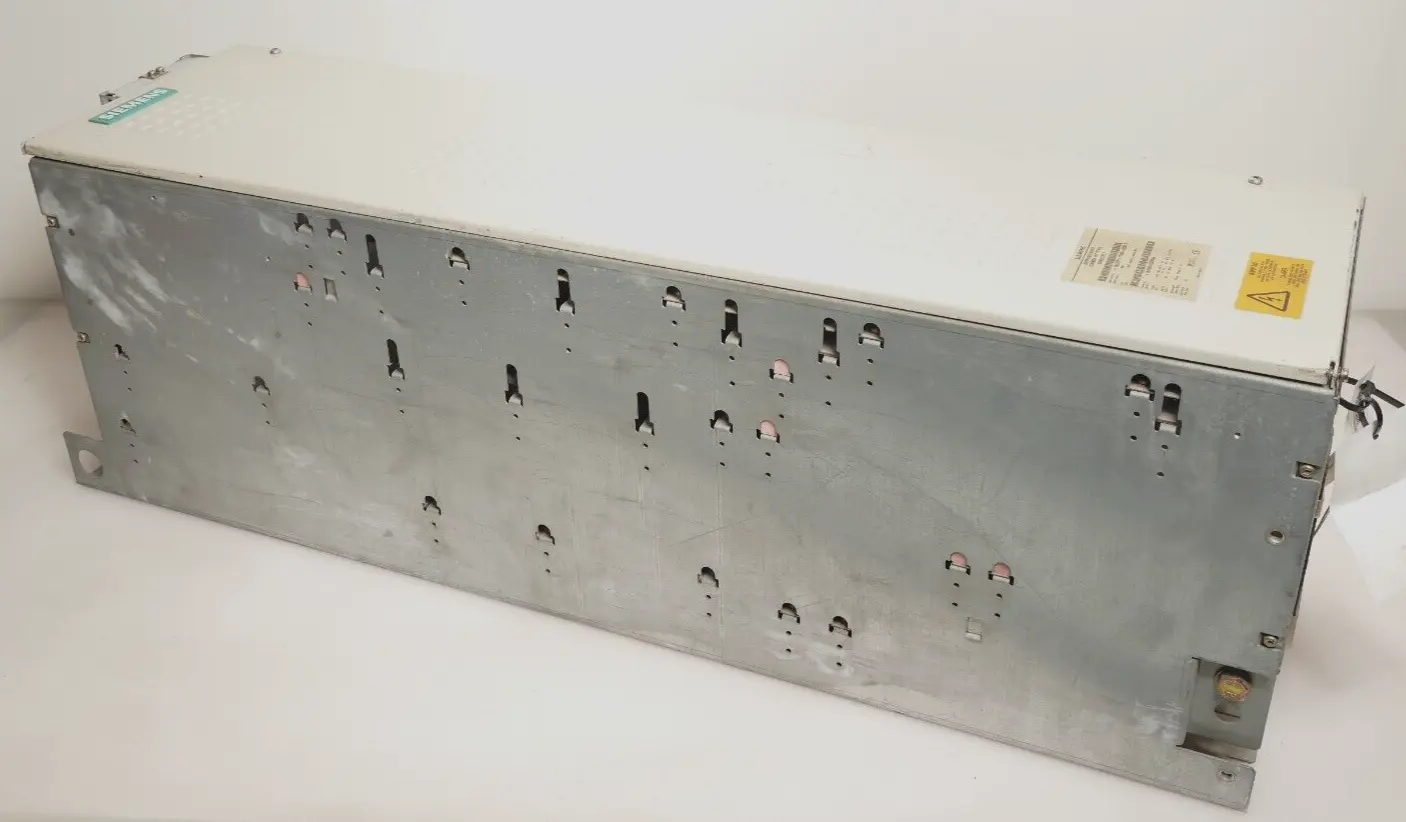 Produktfoto 1 von Siemens Einspeiseeinheit 6SE7 031-7EE85-0AA0-Z | V: A2 | 6SE7031-7EE85-0AA0-Z