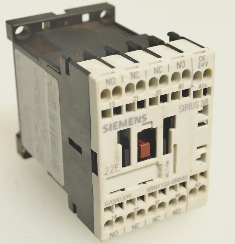 Produktfoto 1 von 4x Siemens SIRIUS 3R Hilfsschütz 3RH1 122-2BB40 | E:04 | 3RH1122-2BB40