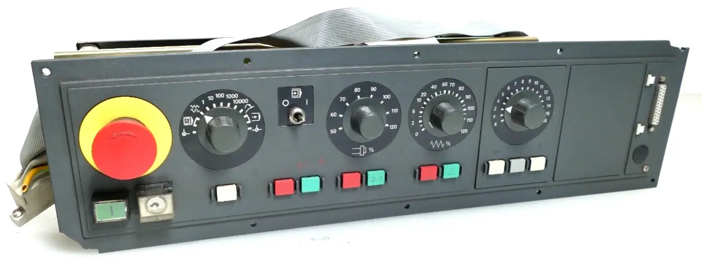 Produktfoto 1 von Siemens Maschinensteuertafel 800 M/ME | 6FC3986-3EG20 + 6FX1126-5AA01