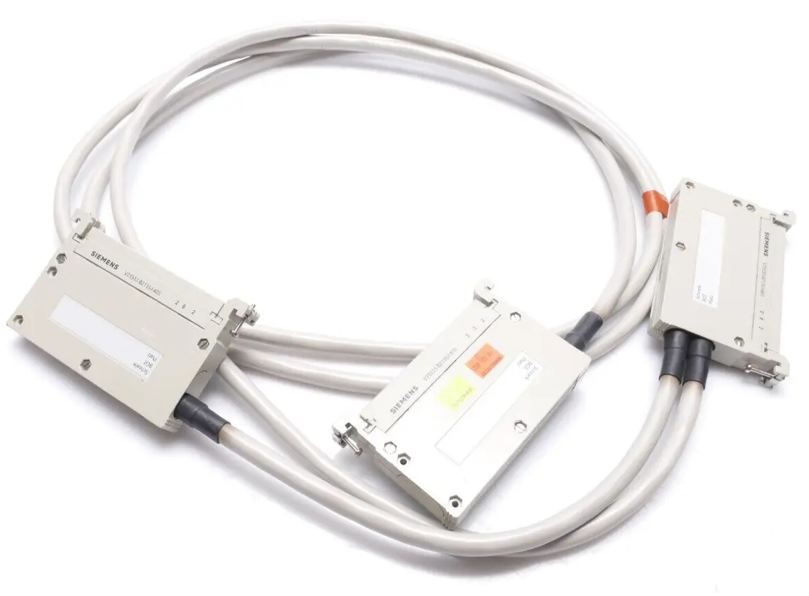 Produktfoto 1 von Siemens Kabel 2,7m V23533-B2135-F405 | 6DS8204-8LC