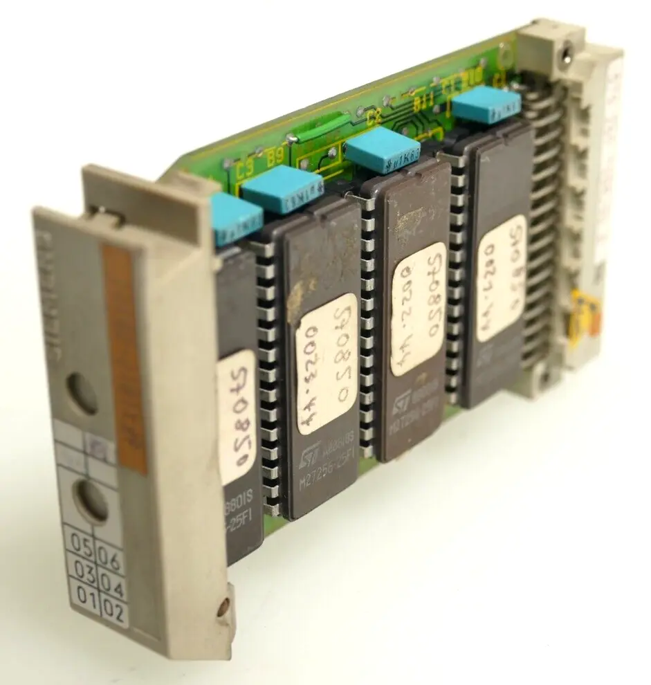 Produktfoto 1 von Siemens SINUMERIK 850 Operator Panel 6FX1810-0BX01 | 6FX1 810-0BX01