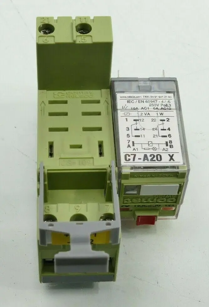 Produktfoto 1 von COMAT Releco CS-109 Relaissockel + Miniatur-Relais C7-A20X